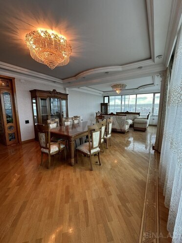 Продаётся 3-комн. новостройка 232 м², м. Низами, photo 3 from 10