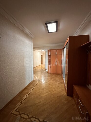 Продаётся 3-комн. новостройка 232 м², м. Низами, photo 6 from 10