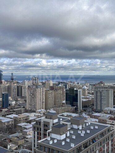 Продаётся 3-комн. новостройка 232 м², м. Низами, photo 7 from 10