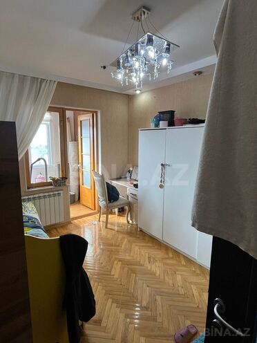 Satılır 5 otaqlı köhnə tikili 116 m², Yeni Günəşli q., photo 8 from 15