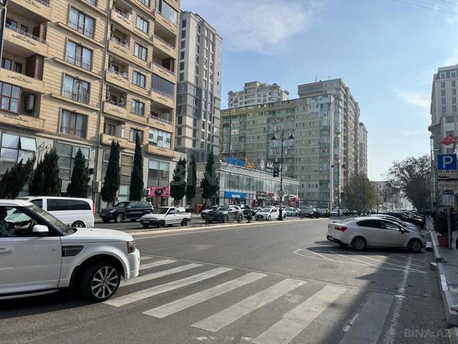 İcarəyə verilir  obyekt 560 m², 8 Noyabr m., photo 15 from 16