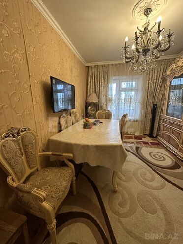 Satılır 2 otaqlı köhnə tikili 55 m², Gənclik m., photo 3 from 15