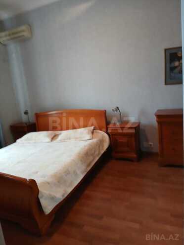 İcarəyə verilir 2 otaqlı köhnə tikili 57 m², Sahil m., photo 7 from 12