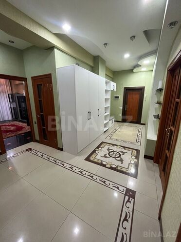 Сдаётся 3-комн. новостройка 190 м², м. Иншаатчылар, photo 9 from 15