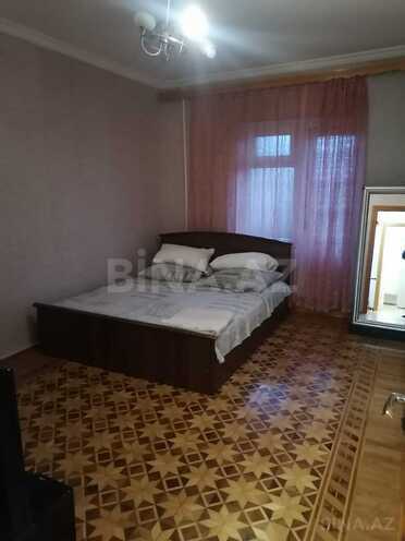 Satılır 3 otaqlı köhnə tikili 79.9 m², Suraxanı q., photo 16 from 30