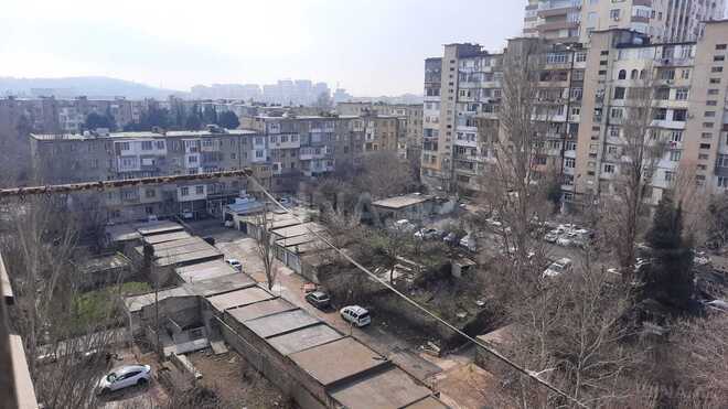 Satılır 4 otaqlı köhnə tikili 110 m², İnşaatçılar m., photo 7 from 25