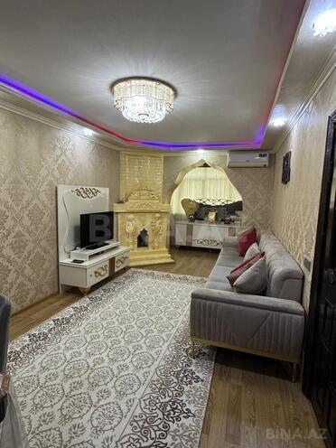 Продаётся 3-комн. вторичка 70 м², пос. 8-й километр, photo 1 from 24
