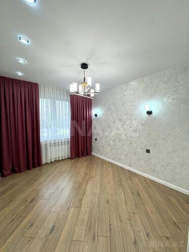 Satılır 2 otaqlı köhnə tikili 70 m², Xalqlar Dostluğu m., photo 4 from 12