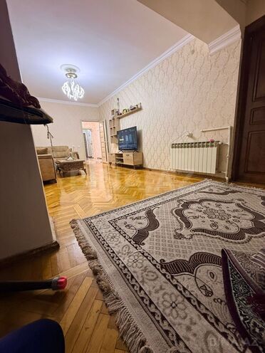 Продаётся 3-комн. вторичка 70 м², м. Гянджлик, photo 3 from 19