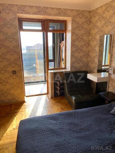 Satılır 4 otaqlı köhnə tikili 105 m², Bakıxanov q., photo 10 from 29