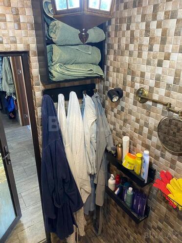 Satılır 4 otaqlı köhnə tikili 105 m², Bakıxanov q., photo 14 from 29