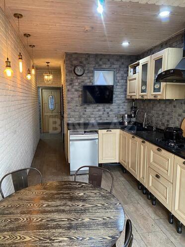 Satılır 4 otaqlı köhnə tikili 105 m², Bakıxanov q., photo 27 from 29