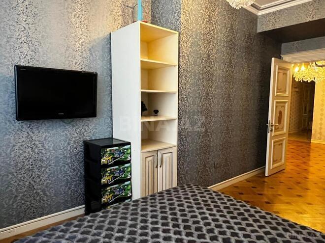 İcarəyə verilir 4 otaqlı yeni tikili 236 m², 20 Yanvar m., photo 21 from 31