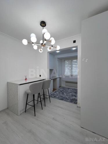 Satılır 2 otaqlı köhnə tikili 65 m², Xətai r., photo 1 from 16