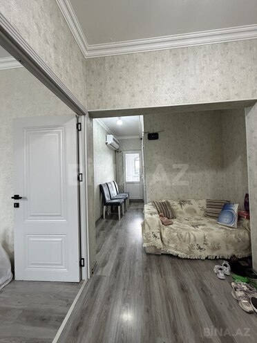 Satılır 4 otaqlı köhnə tikili 95 m², Bakıxanov q., photo 19 from 25