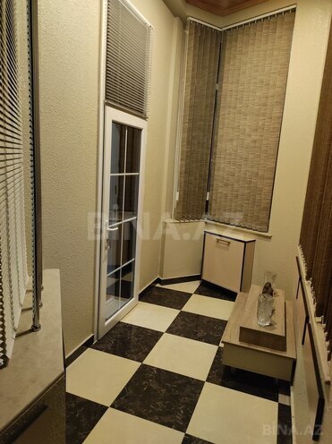 Продаётся 8-комн. дом/дача 300 м², м. Кара Караев, photo 23 from 32