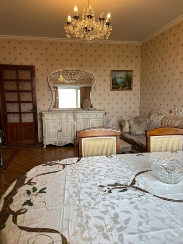 İcarəyə verilir 3 otaqlı köhnə tikili 75 m², Neftçilər m., photo 5 from 19