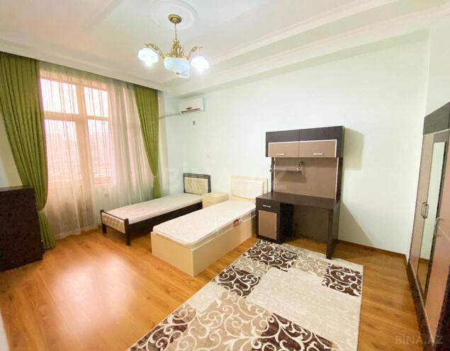Сдаётся 4-комн. новостройка 210 м², Насиминский  р., photo 14 from 18