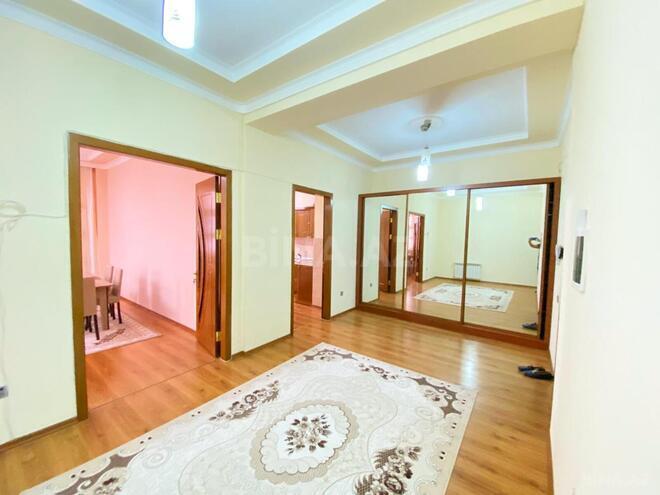 Сдаётся 4-комн. новостройка 210 м², Насиминский  р., photo 16 from 18