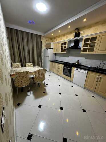 Сдаётся 3-комн. новостройка 135 м², м. Элмляр Академиясы, photo 1 from 24