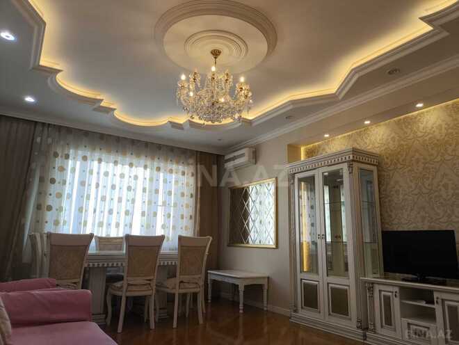 Сдаётся 3-комн. новостройка 135 м², м. Элмляр Академиясы, photo 9 from 24