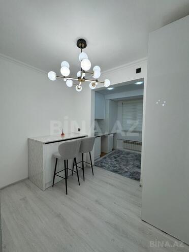 Продаётся 2-комн. вторичка 65 м², м. Ази Асланов, photo 7 from 15
