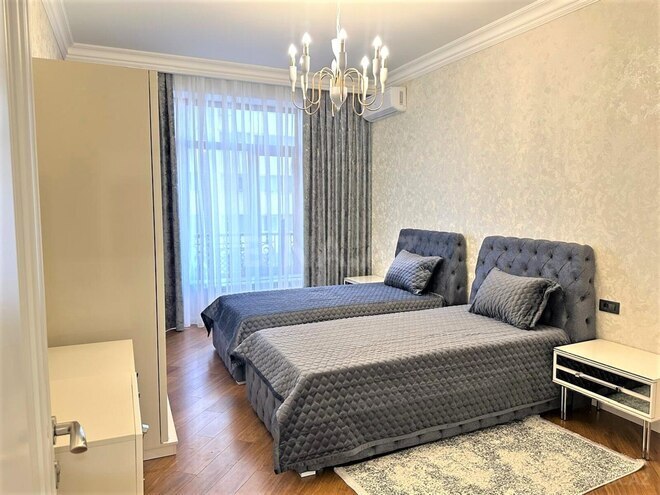 Сдаётся 3-комн. новостройка 180 м², Насиминский  р., photo 7 from 16