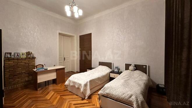Продаётся 3-комн. вторичка 120 м², м. 28 мая, photo 7 from 9