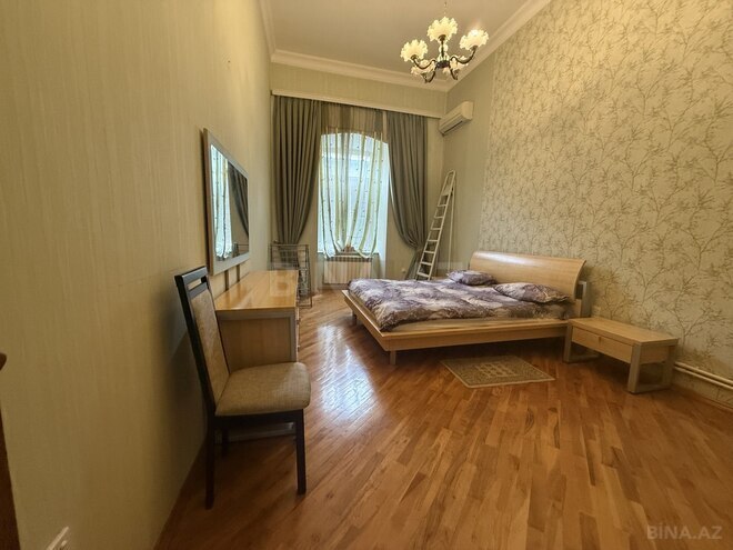 Satılır 2 otaqlı köhnə tikili 55 m², Sahil m., photo 7 from 16