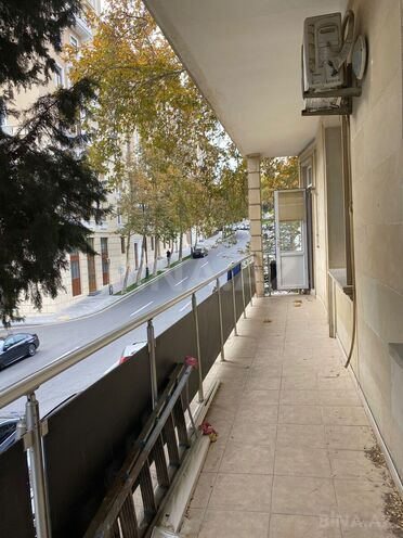 Сдаётся 3-комн. вторичка 90 м², м. Ичеришехер, photo 7 from 12