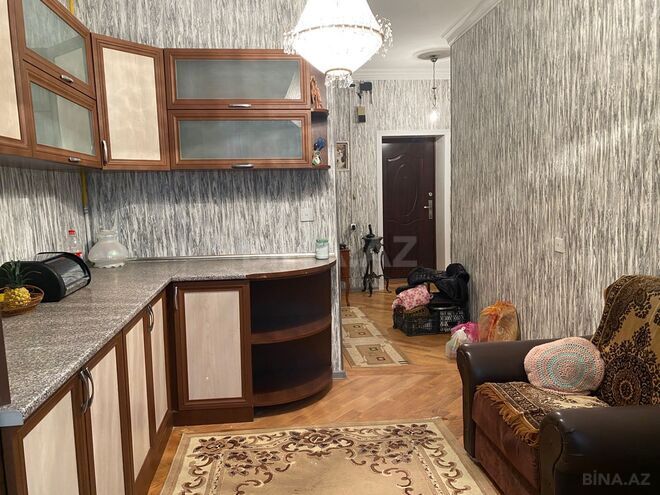 Сдаётся 3-комн. вторичка 90 м², м. Ичеришехер, photo 11 from 12