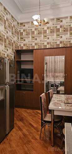 Сдаётся 4-комн. вторичка 120 м², м. Ичеришехер, photo 15 from 20