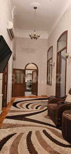 Сдаётся 4-комн. вторичка 120 м², м. Ичеришехер, photo 9 from 20