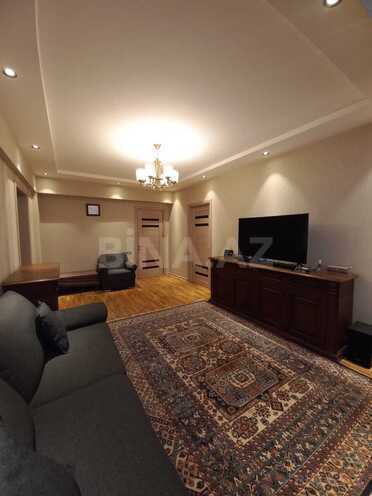 Продаётся 3-комн. вторичка 80 м², м. Элмляр Академиясы, photo 4 from 18