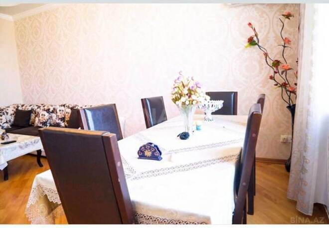 Сдаётся 2-комн. вторичка 70 м², м. Низами, photo 1 from 8