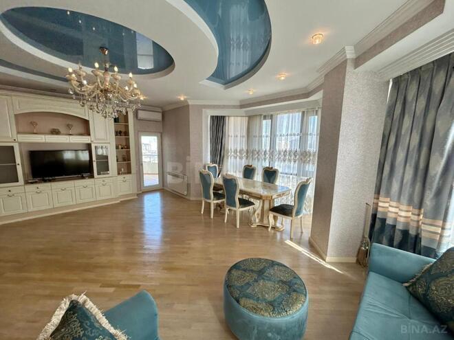 Сдаётся 4-комн. новостройка 180 м², м. Низами, photo 16 from 32