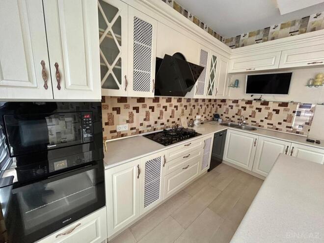 Сдаётся 4-комн. новостройка 180 м², м. Низами, photo 24 from 32