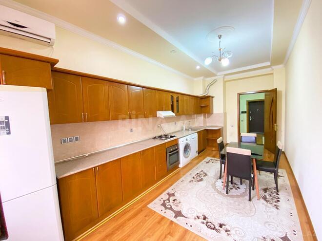Сдаётся 4-комн. новостройка 190 м², м. Низами, photo 6 from 19