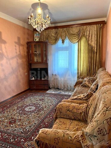 Satılır 2 otaqlı köhnə tikili 45 m², Qaraçuxur q., photo 3 from 15