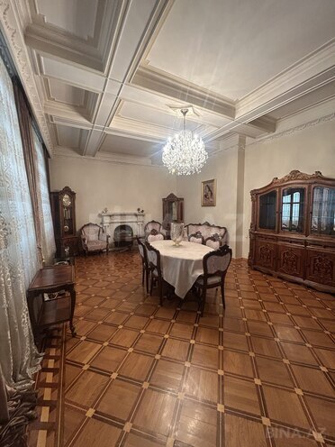 Satılır 6 otaqlı köhnə tikili 200 m², İçəri Şəhər m., photo 9 from 24