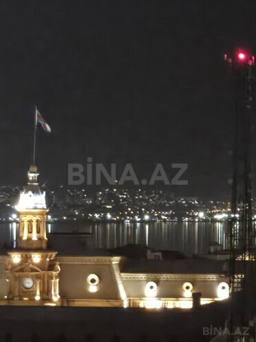 İcarəyə verilir 3 otaqlı yeni tikili 130 m², İçəri Şəhər m., photo 9 from 11