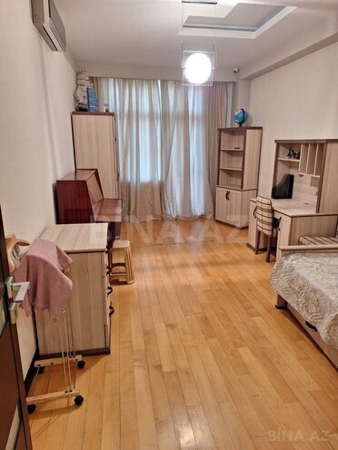 Сдаётся 4-комн. новостройка 205 м², м. Элмляр Академиясы, photo 9 from 32