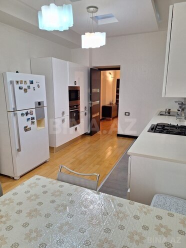 Сдаётся 4-комн. новостройка 205 м², м. Элмляр Академиясы, photo 31 from 32