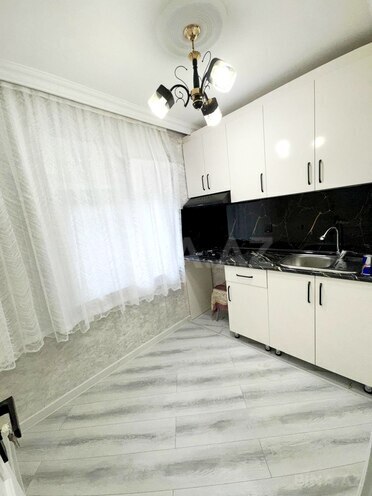Satılır 2 otaqlı köhnə tikili 55 m², Xalqlar Dostluğu m., photo 11 from 13