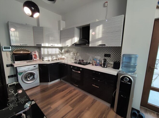 Сдаётся 3-комн. новостройка 140 м², м. Низами, photo 13 from 26