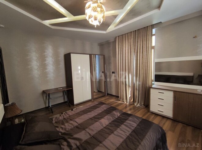 Сдаётся 3-комн. новостройка 140 м², м. Низами, photo 21 from 26