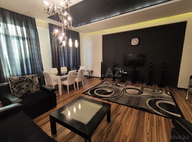 Сдаётся 3-комн. новостройка 140 м², м. Низами, photo 4 from 26