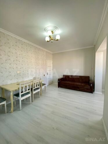 Продаётся 2-комн. вторичка 45 м², м. Ази Асланов, photo 5 from 17