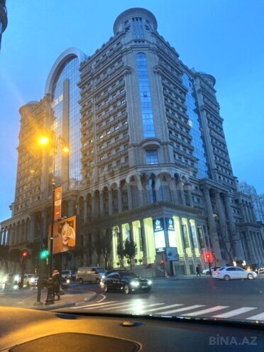 Продаётся 3-комн. новостройка 108 м², м. Элмляр Академиясы, photo 15 from 17