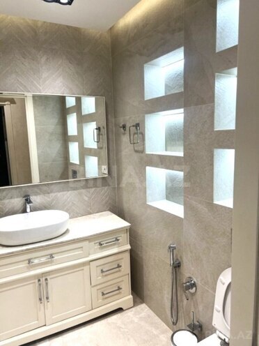 Продаётся 3-комн. новостройка 108 м², м. Элмляр Академиясы, photo 10 from 17